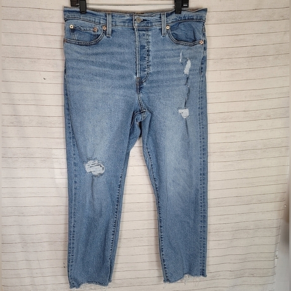 LEVI'S WEDGIE STRAIGHT FRAYED HEM BUTTON FRONT JEANS, SZ 32 - Picture 1 of 16